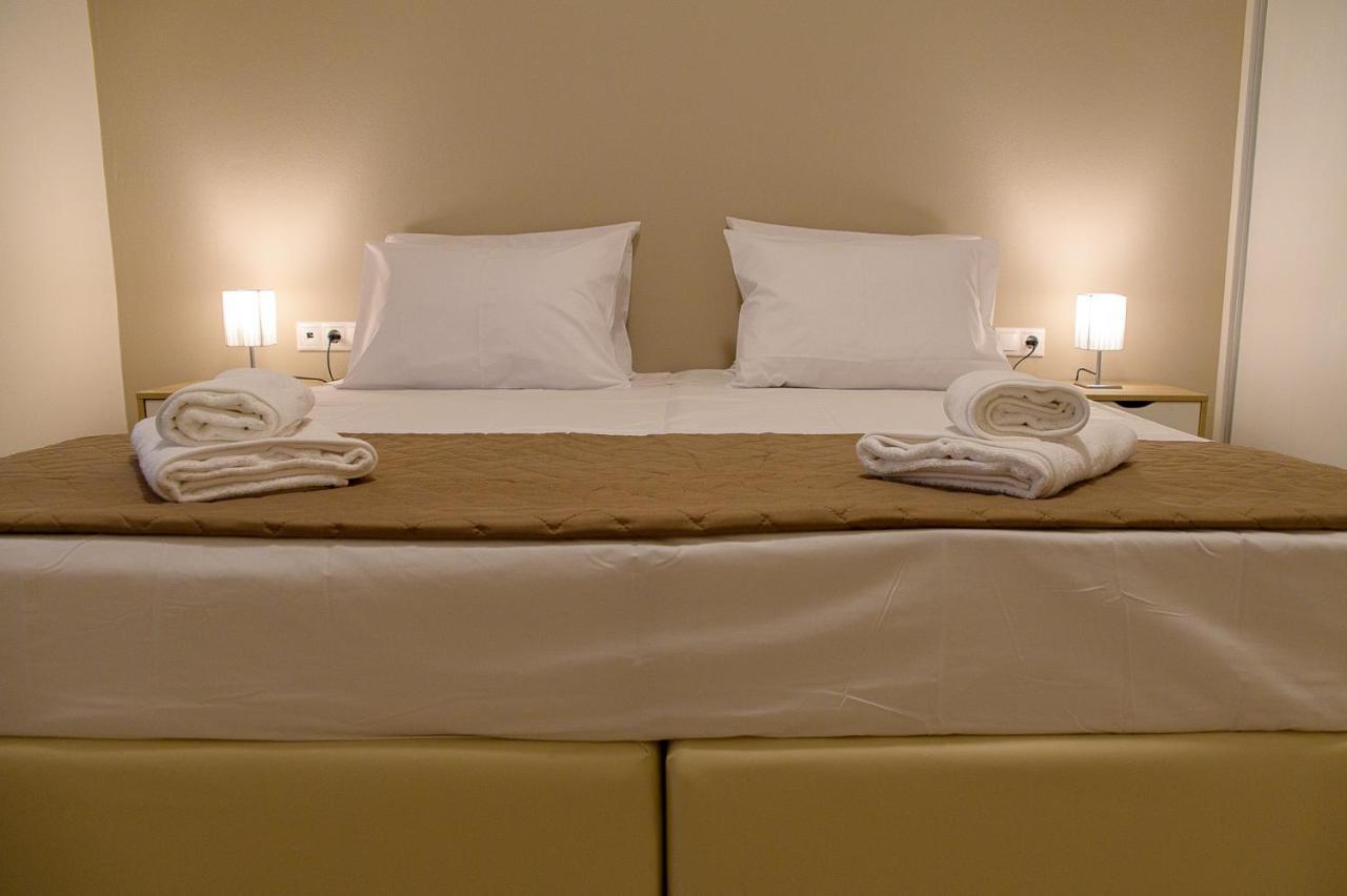 Uni Island - City Center Suites Héraklion Extérieur photo