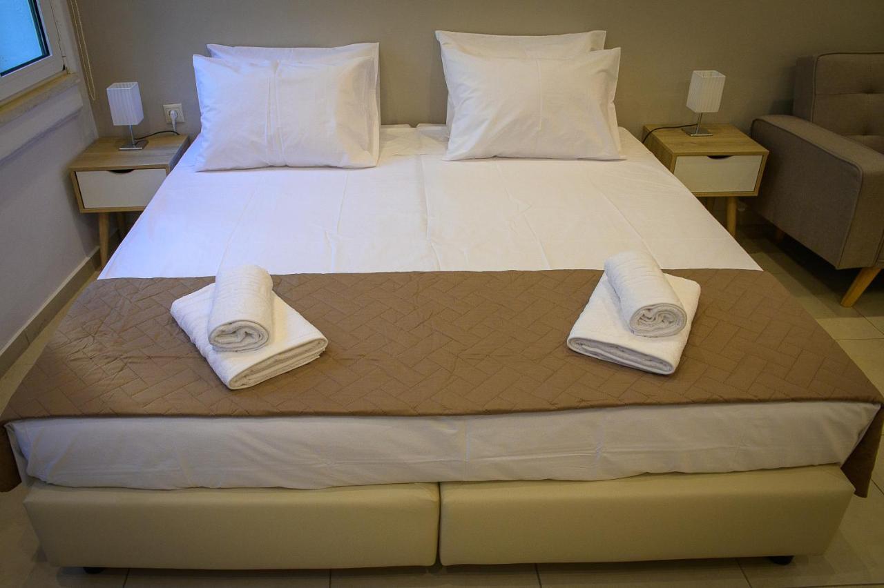 Uni Island - City Center Suites Héraklion Extérieur photo