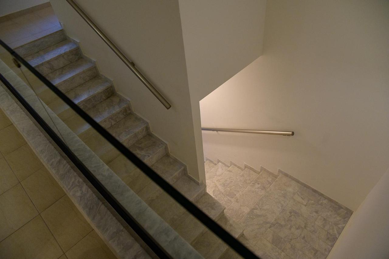 Uni Island - City Center Suites Héraklion Extérieur photo