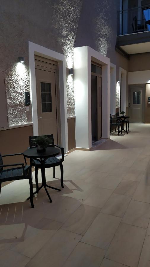 Uni Island - City Center Suites Héraklion Extérieur photo